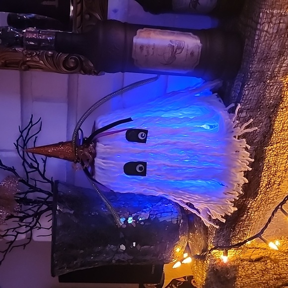 Halloween light-up ghost handmade - Picture 2 of 3